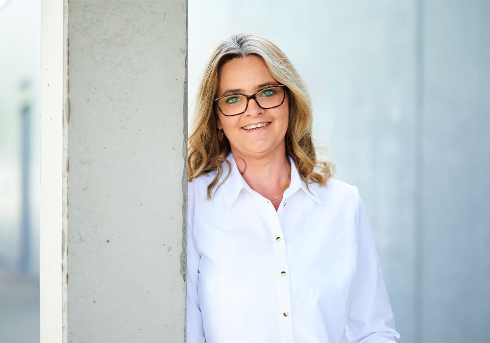 blonde Frau in Nahaufnahme