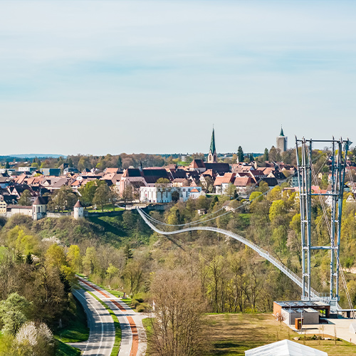 3D Darstellung des Pylon der Neckarline mit dem Besucherzentrum